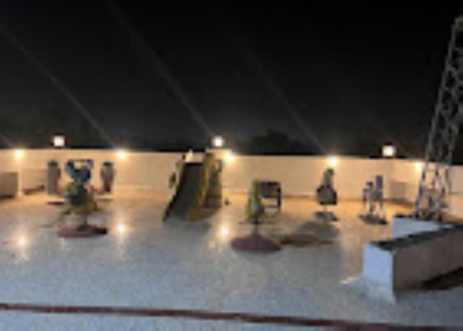 Hotel Pritam Palace , Dhule 外观 照片